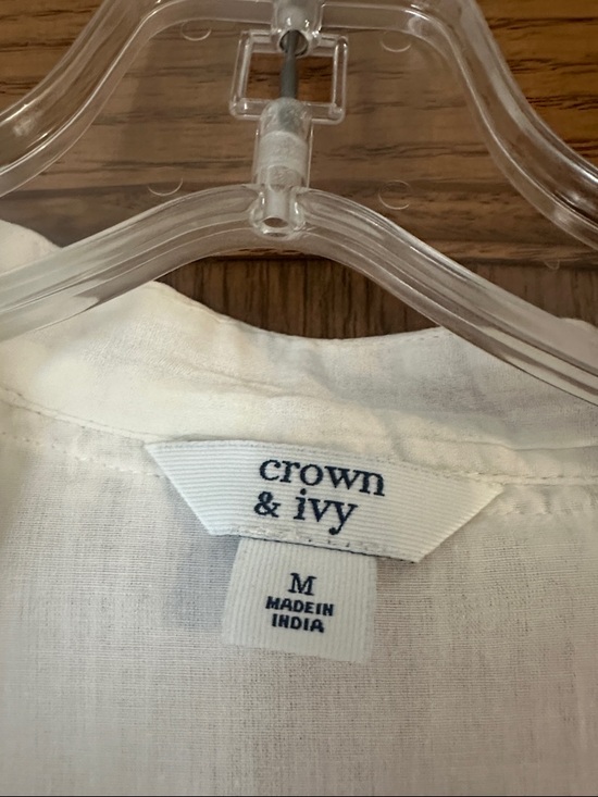 crown & ivy White Pom-Pom Ruffle Midi Dress - Picture 2 of 3